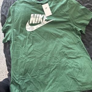 Nike standard T